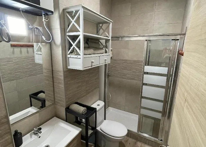 Bravo's Loft مالقة
